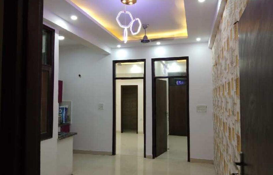 3 bhk Flats for Sale near Ramphal Chowk, New Delhi
