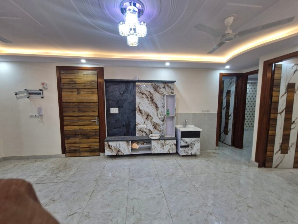 Property Dealer in Palam Delhi – property photo 3