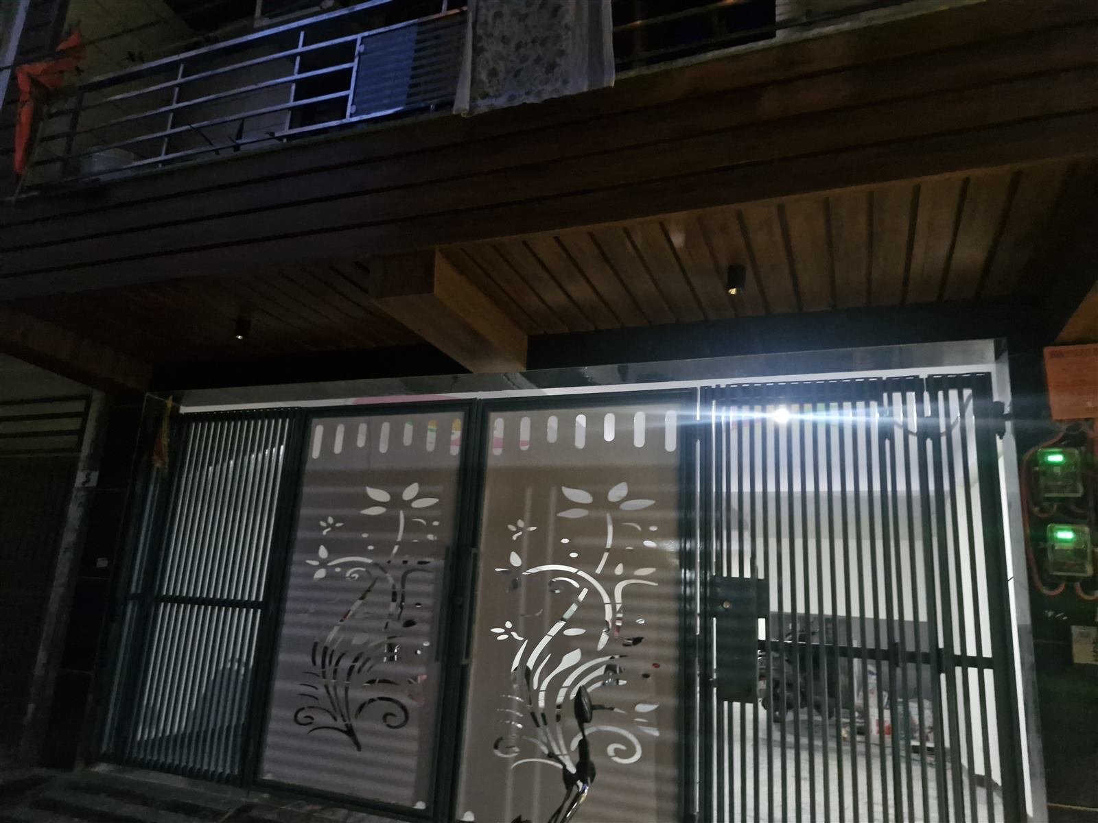 3 BHK Builder Floor for Sale near Dwarka Sector 7, Delhi – 100 Gaj 3 BHK Builder Floor for Sale near Dwarka Sector 7, Delhi – 100 Gaj